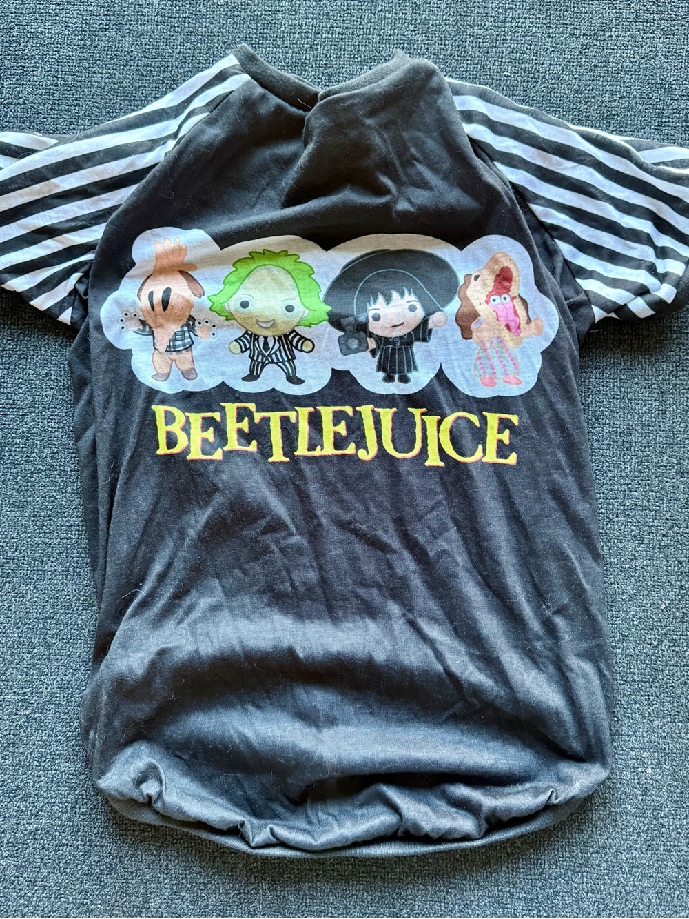 XL Dog Beetlejuice tee shirt